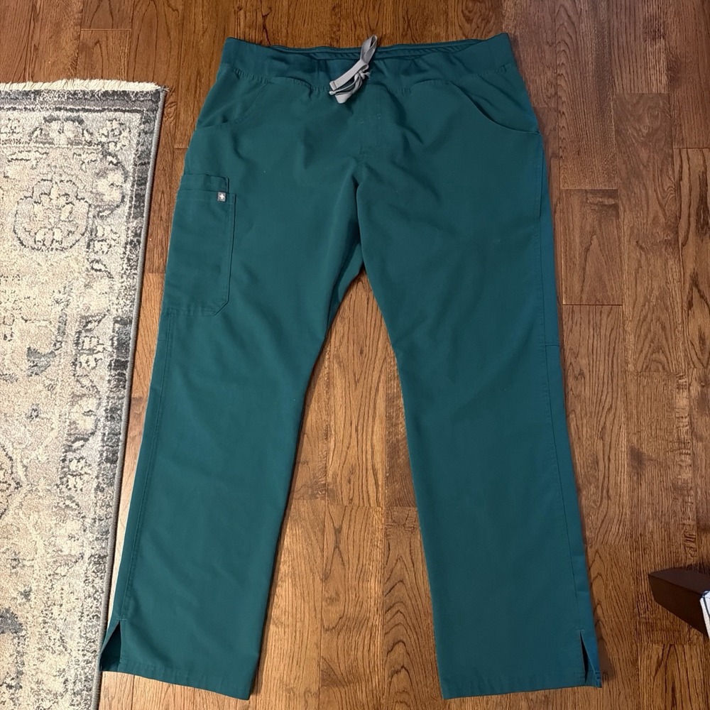 Figs Women's Kade Straight leg scrub pant Lavender Size XL Green